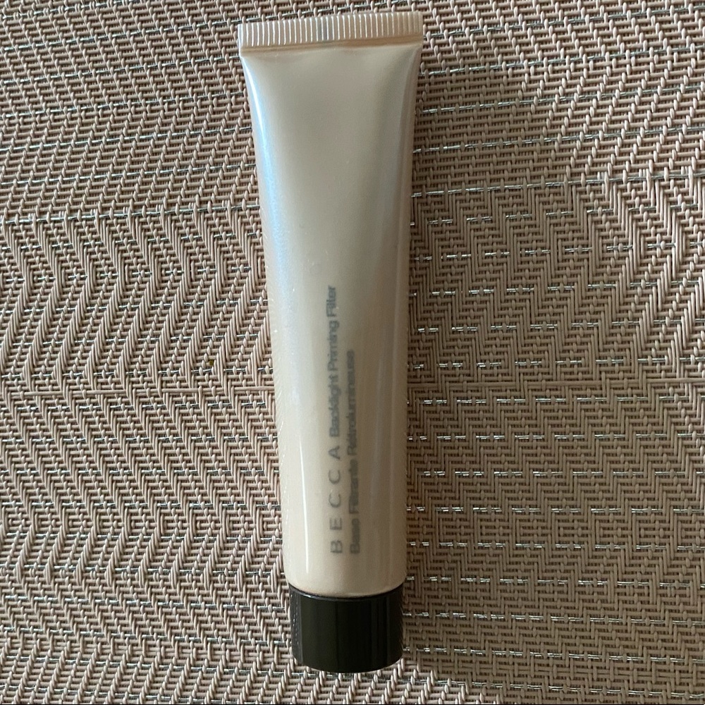 Becca Backlight Priming Filter